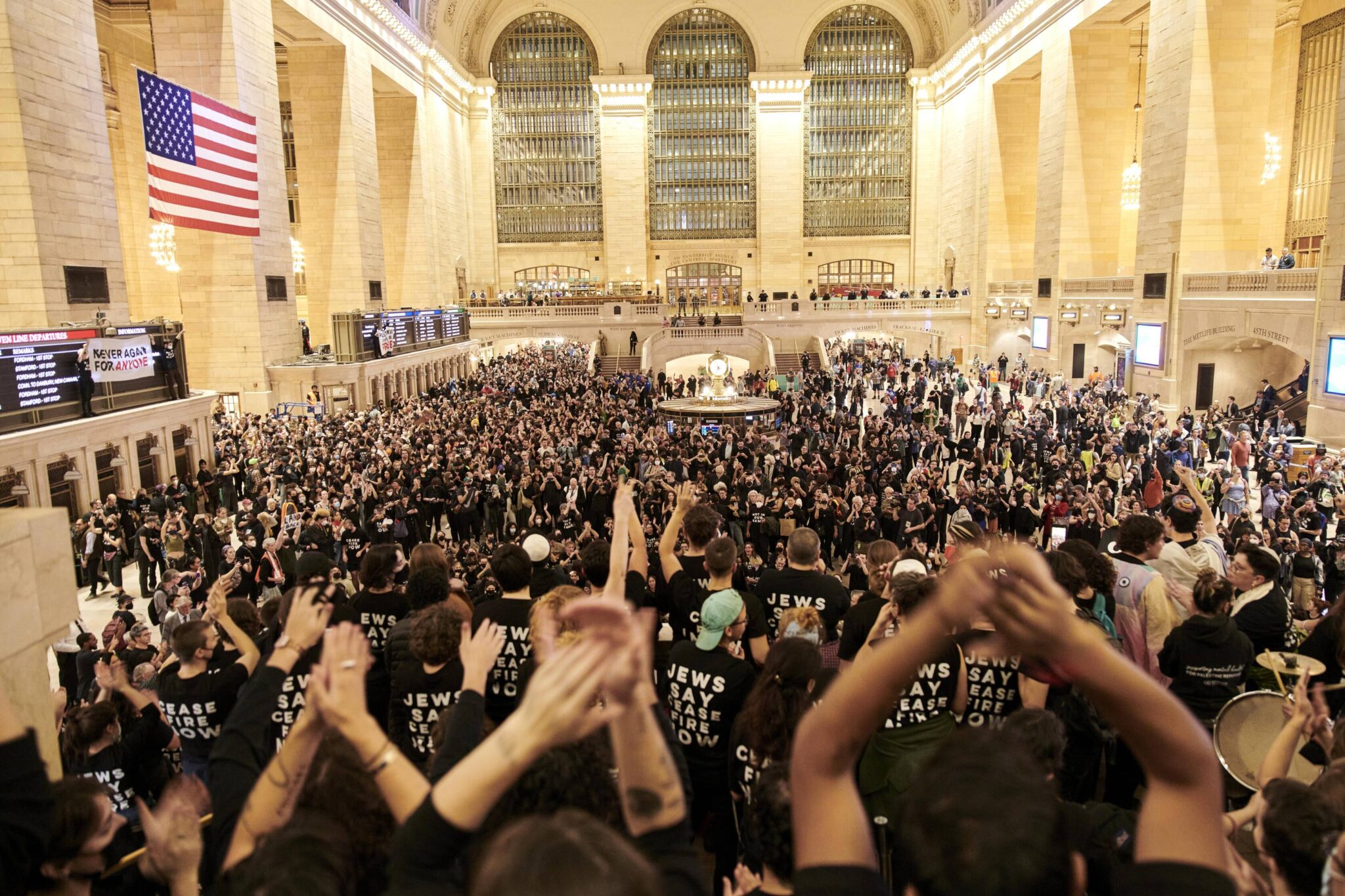 ceasefire-now-protest-grand-central