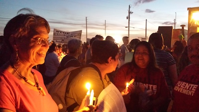 Beth-Harris-Elaine-Cohen-members-of-Puente-Kabbalat-Shabbat-at-vigil-outside-Eloy-detention-center-Friday-Oct.-7 Beth-Harris-Elaine-Cohen-members-of-Puente-Kabbalat-Shabbat-at-vigil-outside-Eloy-detention-center-Friday-Oct.-7