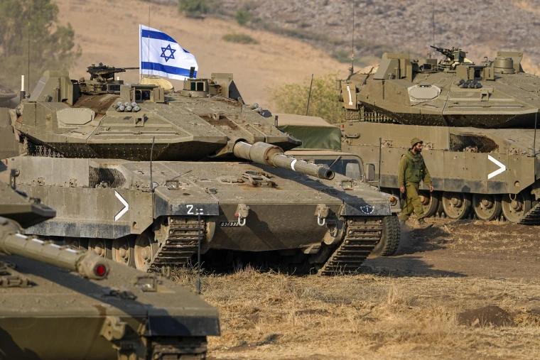 231012-israel-tanks-lebanon-mb-1156-3f4f04