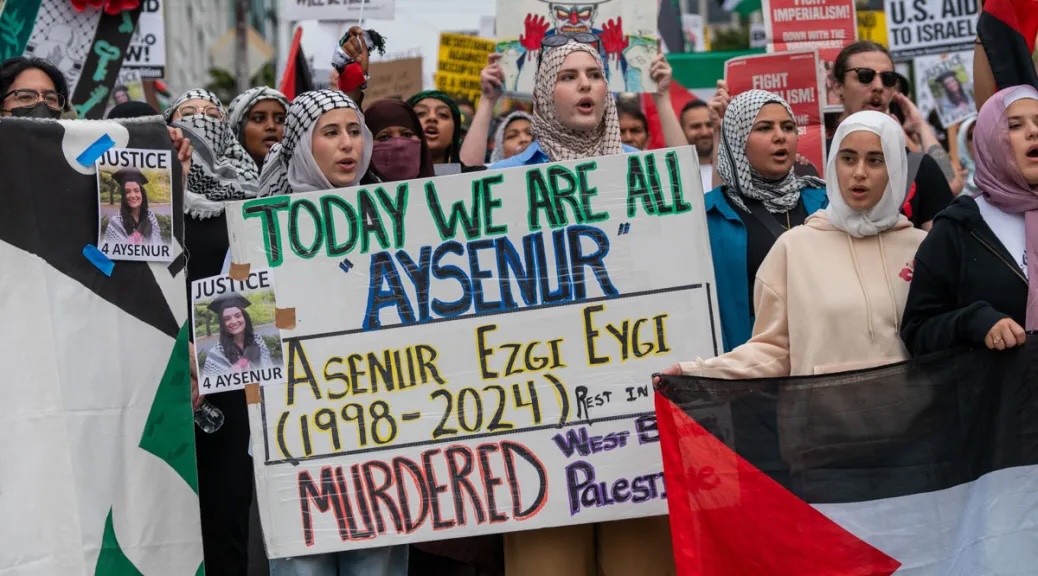 Aysenur Ezgi protest seattle Aysenur Ezgi protest seattle