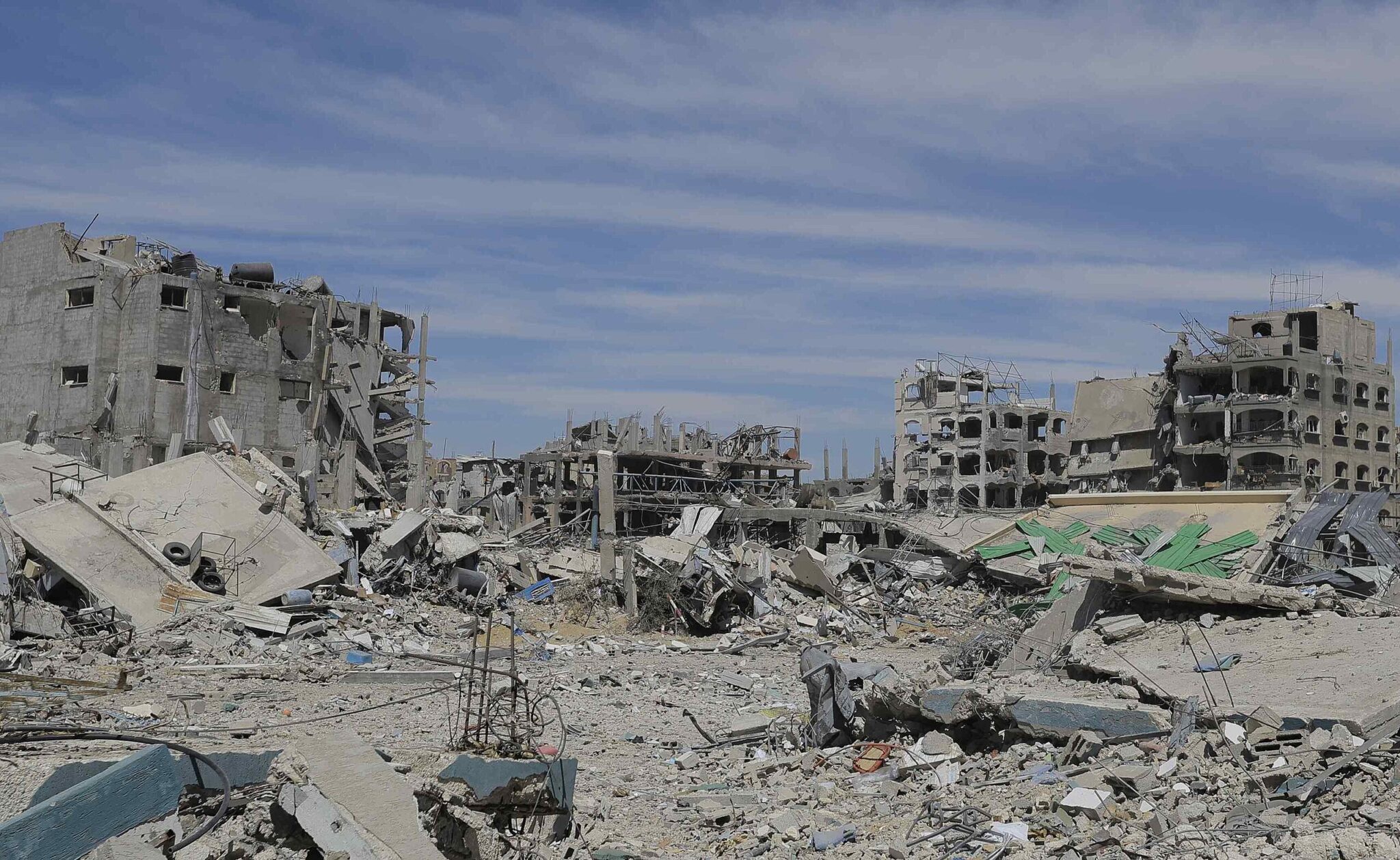 Destruction caused by Israeli bombing of Jabalia camp, Gaza Strip, by UNRWA, used under Creative Commons Attribution 4.0.