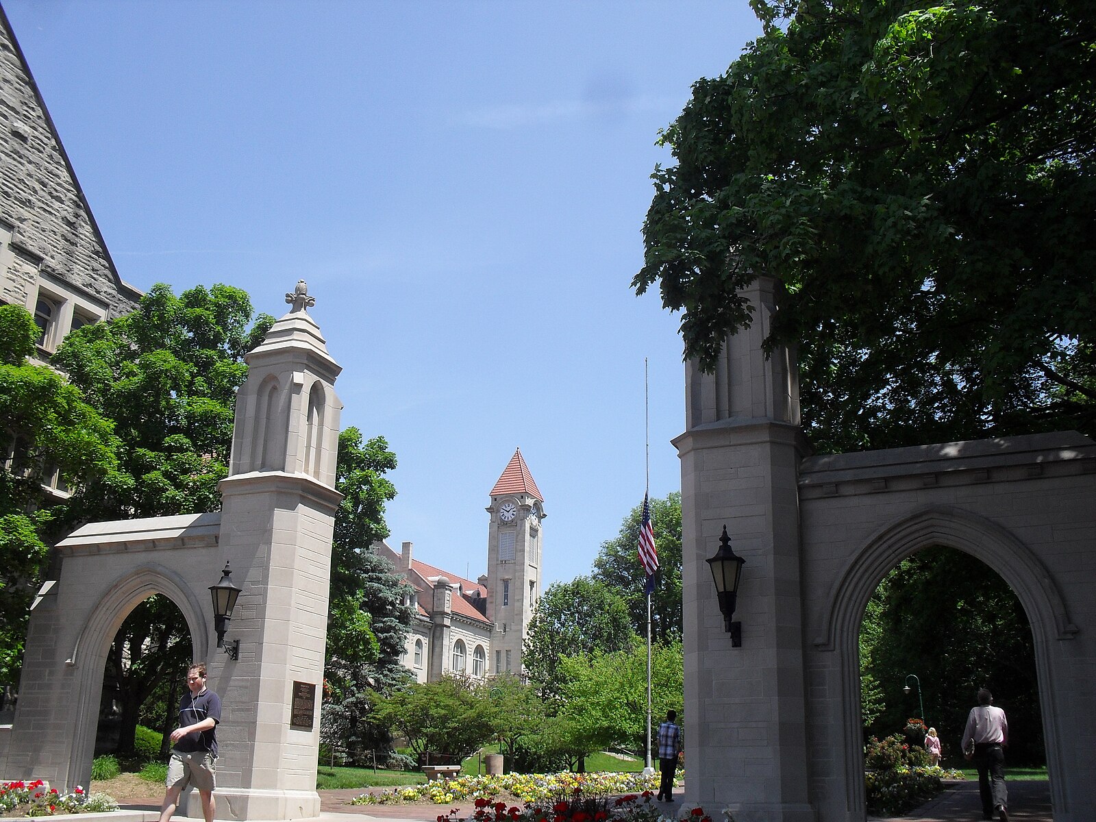 <a href="https://commons.wikimedia.org/wiki/File:IUSampleGates.JPG">IU Sample Gates</a> by McAnt, used under Creative Commons Attribution 3.0.