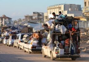 palestinians flee rafah reuters